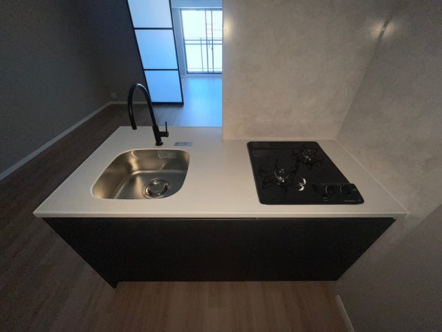 S-RESIDENCE大阪上本町のキッチン