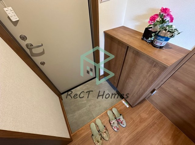 Sunrise姫路の玄関