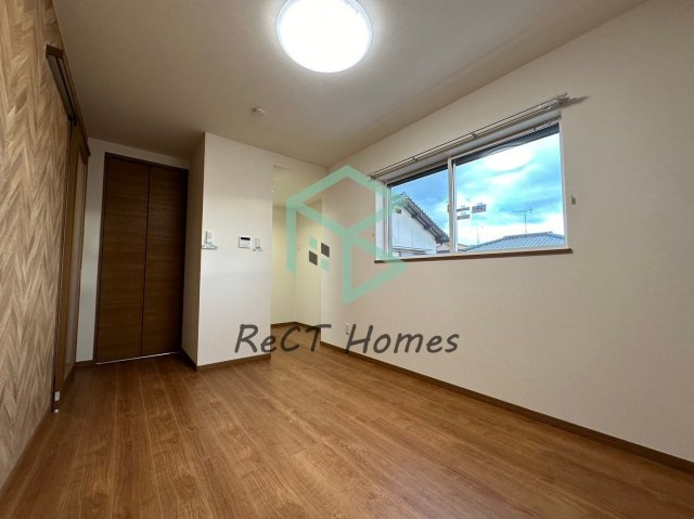 Sunrise姫路の居間・リビング