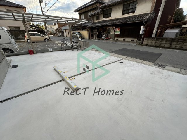 Sunrise姫路の駐車場