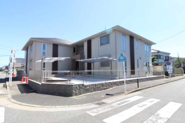 メゾン アイリスの外観