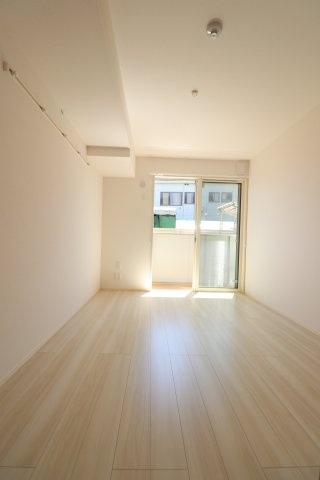 メゾン アイリスの寝室