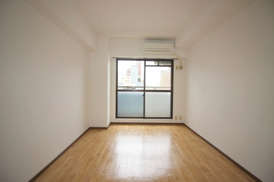 【洋室】 | ルエメゾンロワール西公園Ⅲ‐1号館 | 別号室の写真になります。現況優先。