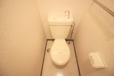 【トイレ】 | ルエメゾンロワール西公園Ⅲ‐1号館 | 別号室の写真になります。現況優先。