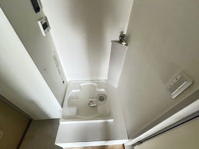 【その他】 | アメニティハイツ上ヶ原壱番館 | 洗濯機置場です
