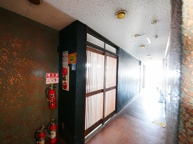 文屋ビルのロビー