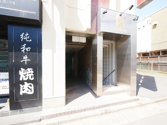 文屋ビルのエントランス