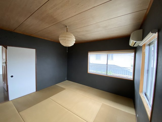 AU貸家住宅の和室