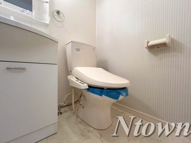 【トイレ】 | デザイナーズコーポ賑町 | 落ち着いたトイレです
