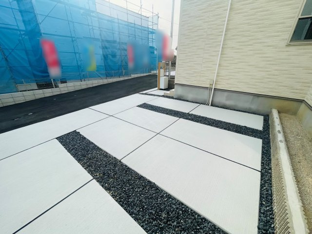 FIRSTTOWN第4名東区新宿｜名古屋市の戸建ならホームアップの駐車場|並列2台駐車可能