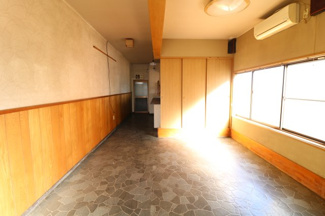 【内装】 | 友常テナント