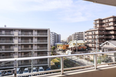 【展望】 | シエリアシティ千里山ゲートテラス（Ａ棟） | バルコニーの前は抜けているので採光良好♪