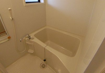 ルネマメゾンの浴室|日々の疲れを癒すお風呂付です