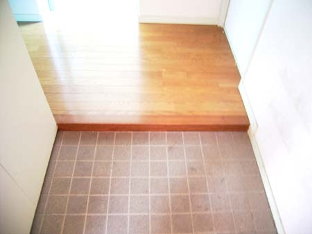 伽藍館の玄関|収納もある玄関です