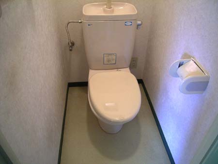 伽藍館のトイレ|落ち着いたトイレです