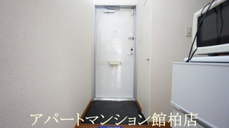 【玄関】 | レオパレス小柴