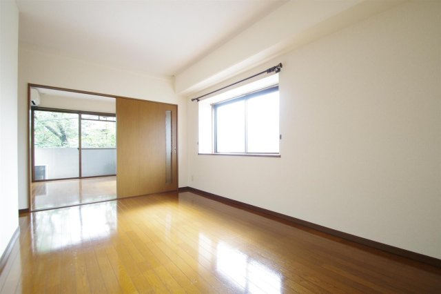 熊本市中央区坪井３丁目の賃貸マンションのバルコニー