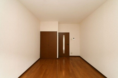 【内装】 | オートアール城南 | 別号室の写真になります。現況優先。