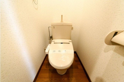 【トイレ】 | オートアール城南 | 別号室の写真になります。現況優先。