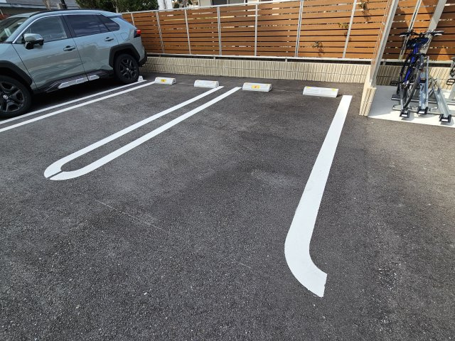 クオリスタの外観