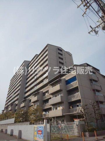 エバーグリーン門真の外観|新しい生活にいかがでしょうか？外観はお住まいの顔になります。こだわりたいポイントですね。水回りリフォームやリノベーションも承ってます。
■現地見学・資金計画相談・住宅ローン相談もお問合せ受付中■