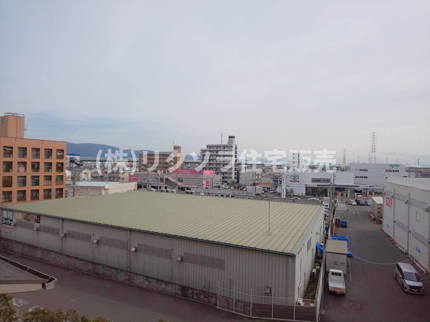 エバーグリーン門真の展望|物件からの眺望　眺望良好
■物件内覧・資金計画相談・住宅ローン相談、リフォーム相談、お問合せ受付中■
※当日・翌日のご内覧、ご相談はお電話でのお問合せがスムーズです！