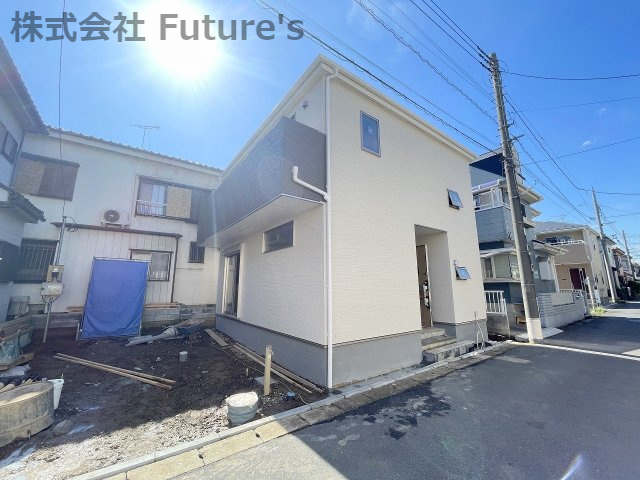 吉川市中野　新築戸建　全1棟の外観|現地の写真になります。