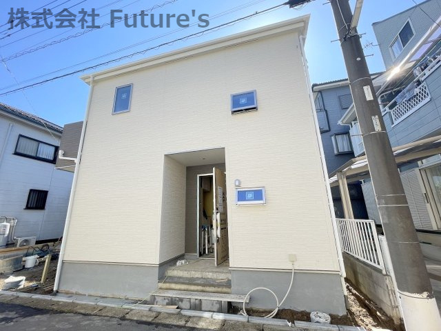 吉川市中野　新築戸建　全1棟の外観|現地の写真になります。