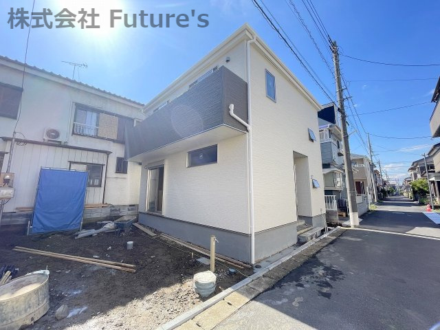 吉川市中野　新築戸建　全1棟の外観|現地の写真になります。