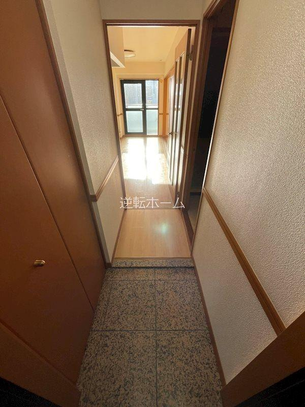 ヴェルジュコートIの玄関