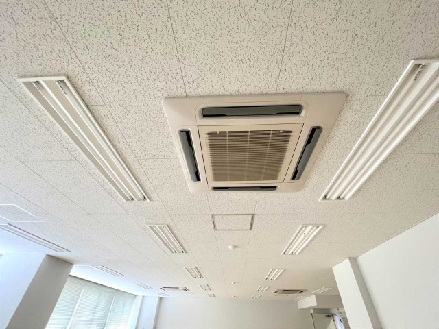岡崎フロントビルの設備