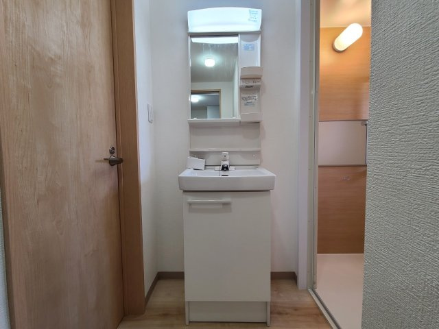 アダチビルの洗面所|アダチビル