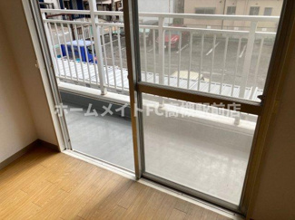 【バルコニー】 | アヴァンセ高槻 | 203号室の写真です。