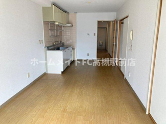 【居間・リビング】 | アヴァンセ高槻 | 203号室の写真です。