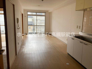 【居間・リビング】 | アヴァンセ高槻 | 203号室の写真です。