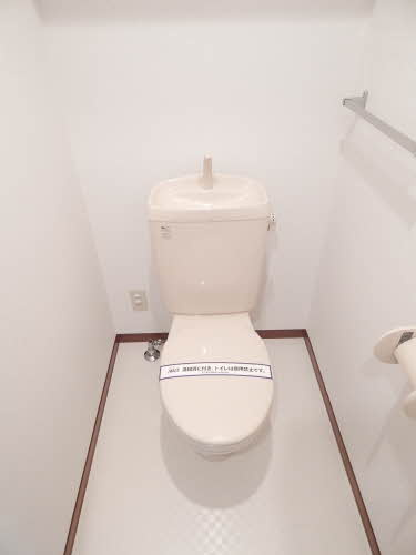 スリーゼC棟のトイレ