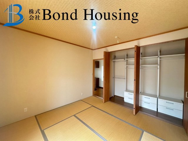 駐車６台 敷地100坪超 明石市朝霧東町１丁目 良質平屋建