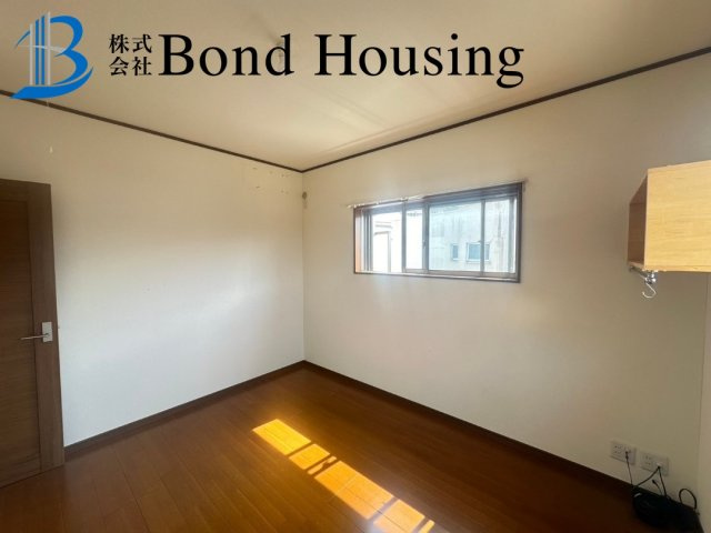 駐車６台 敷地100坪超 明石市朝霧東町１丁目 良質平屋建