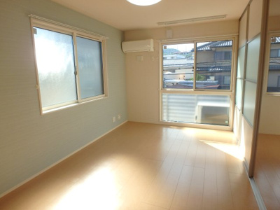 【居間・リビング】 | Ｂｒａｍａ甲東 | 洋室です