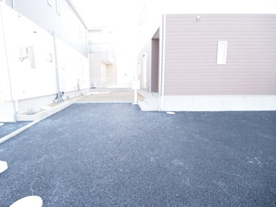 【駐車場】 | Cradle garden　本宮中台第2　2号棟 | 車の移動もスムーズにできます♪