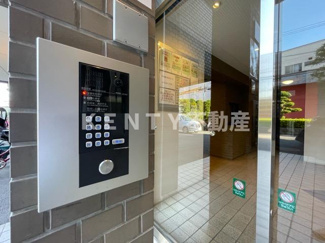 【エントランス】 | 建物の内部です