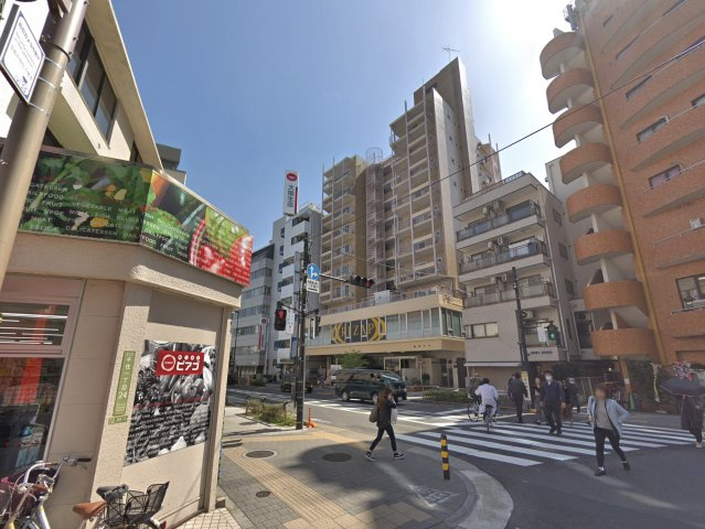 和光ビルの周辺
