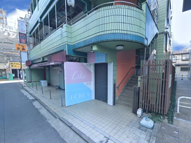 グリーンハウス伊勢平のエントランス