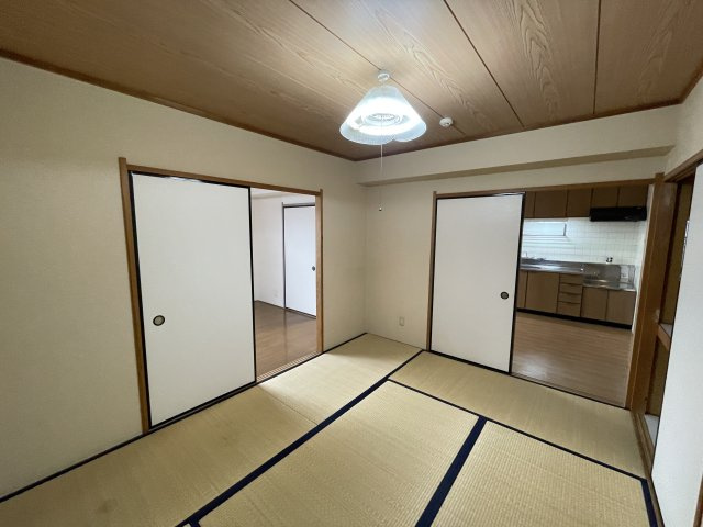 シャトレーミューズの和室