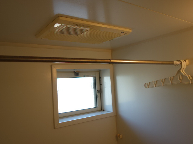 ラフィーネ林Ⅲの浴室