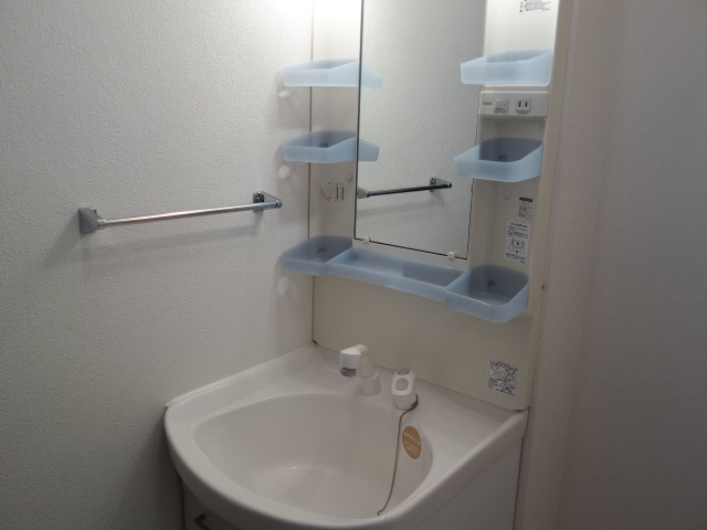 ラフィーネ林Ⅲの洗面所