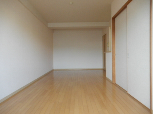 リュイール桃山台の居間・リビング