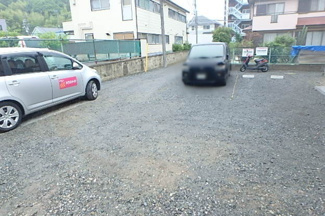 駐車場要空き確認