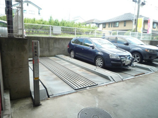 駐車場（空き、サイズ要確認）