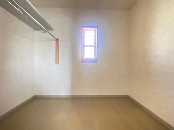 岩出市今中　中古戸建の収納